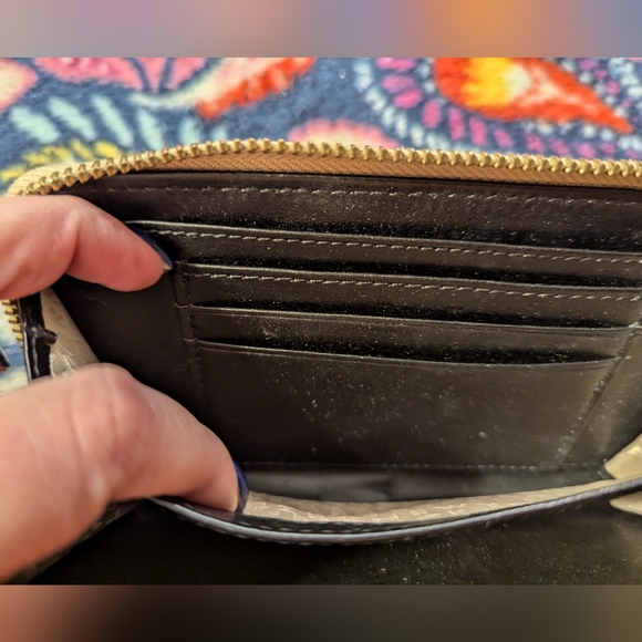 Kate Spade Metallic Gold Wristlet - Picture 10 of 12